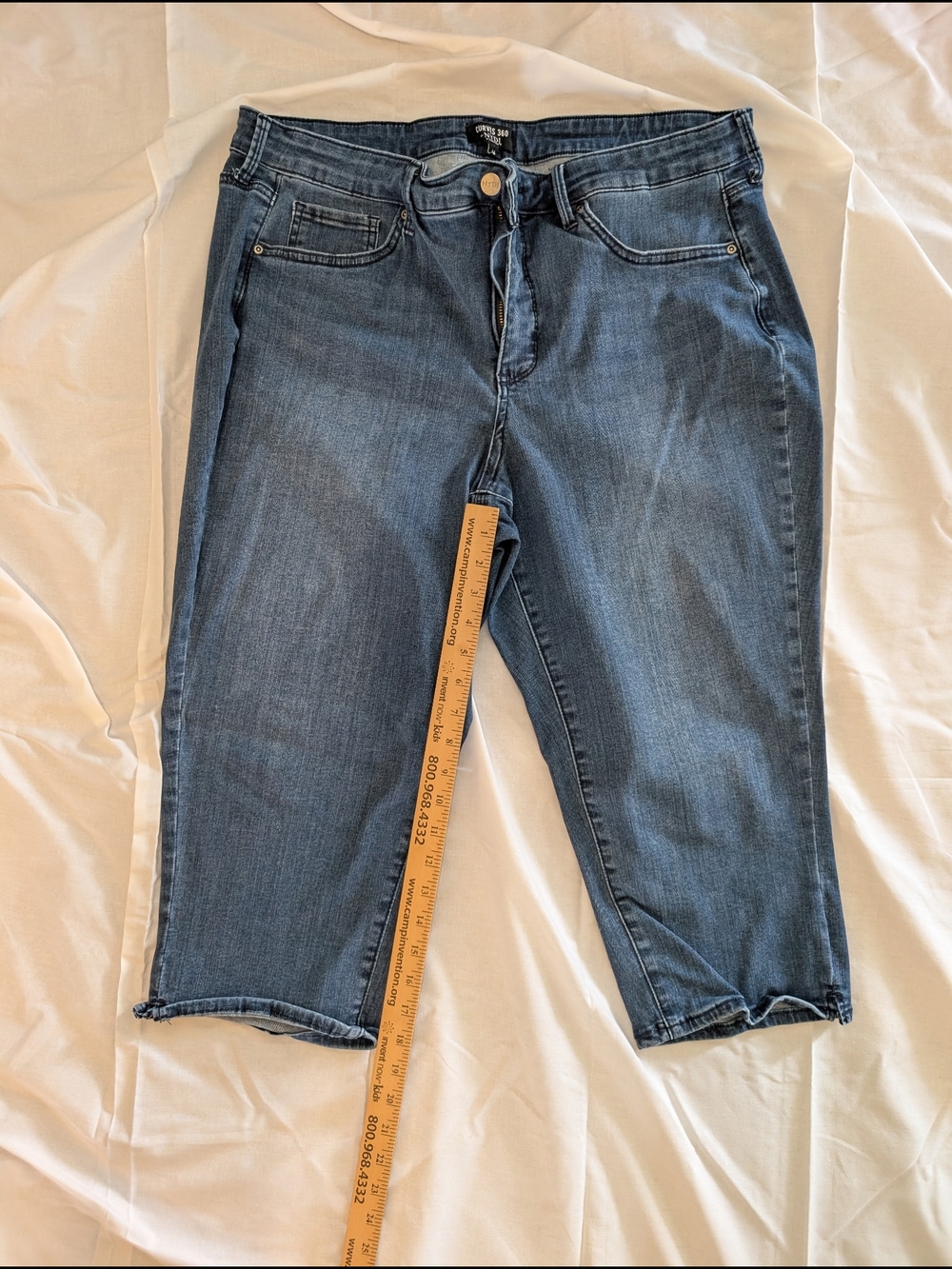 NYDJ Curves 360 Denim Capris - Size 16